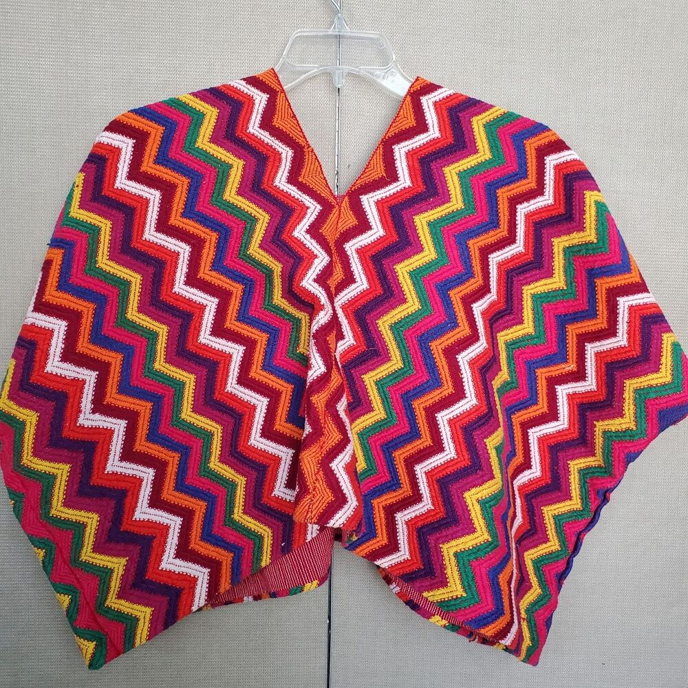 Handmade Multicolor Chevron Pattern Poncho One Size - Picture 5 of 8